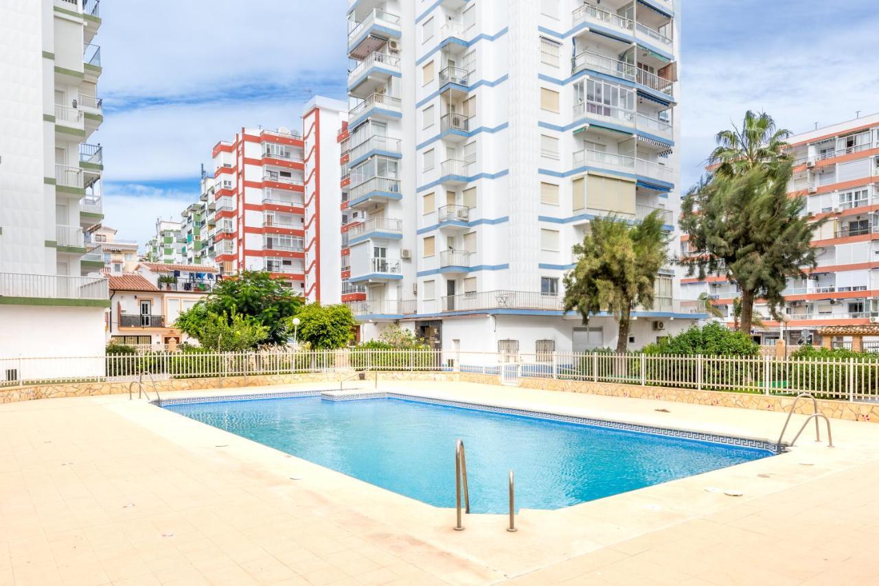 Seafront Apartment Torre Del Mar Dış mekan fotoğraf