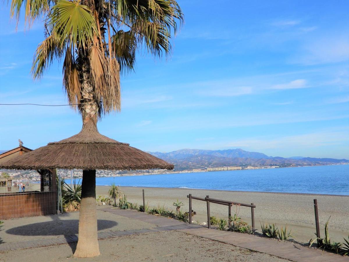 Seafront Apartment Torre Del Mar Dış mekan fotoğraf